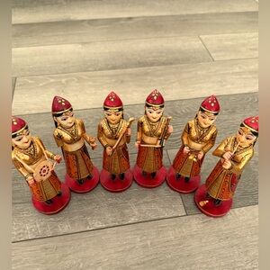 Rajasthan Gems Indian women figurines playing bought in India hand painted SET